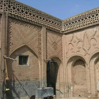 طرح توجیهی هتل و رستوران سنتی خانه گلچین و نیلساز دزفول