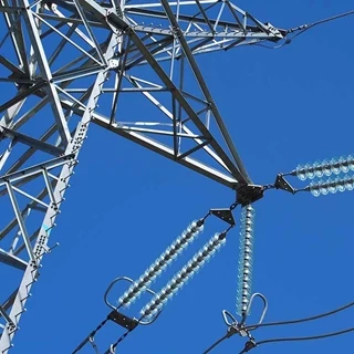 طرح توجیهی مطالعات امکانسنجی مقدماتی تولید کراس آرمهای کاملا کامپوزیتی برای دکل های شبکه توزیع برق 