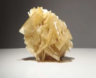 طرح توجیهی فرآوری و دانه بندی باریت