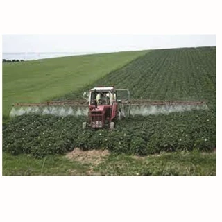 ﺗﻮﻟﻴﺪ ﺳﻤﻮم دﻓﻊ ﻋﻠﻒﻫﺎی ﻫﺮز(علفﻛﺶ)